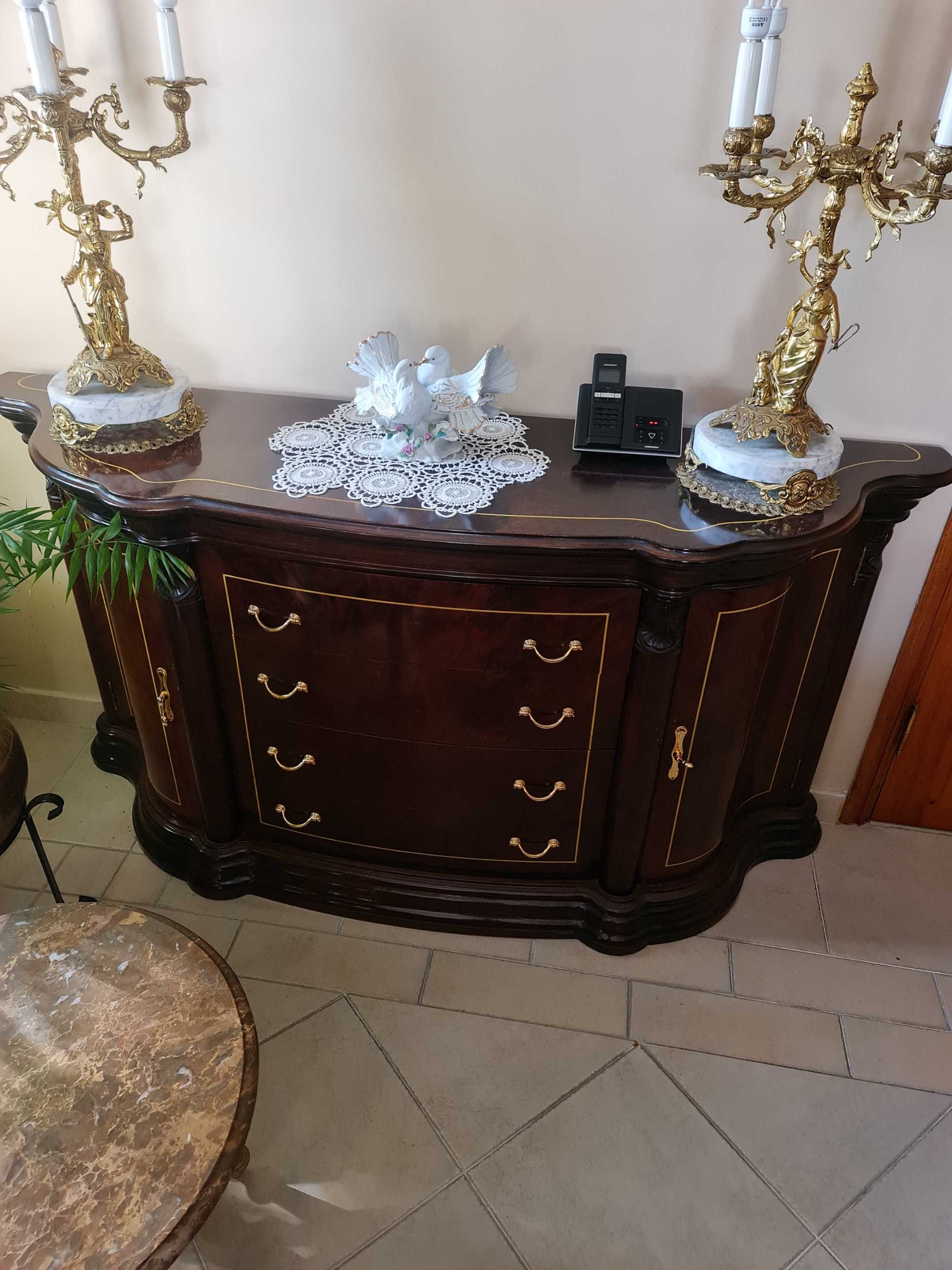 Mobilia de sala de estilo