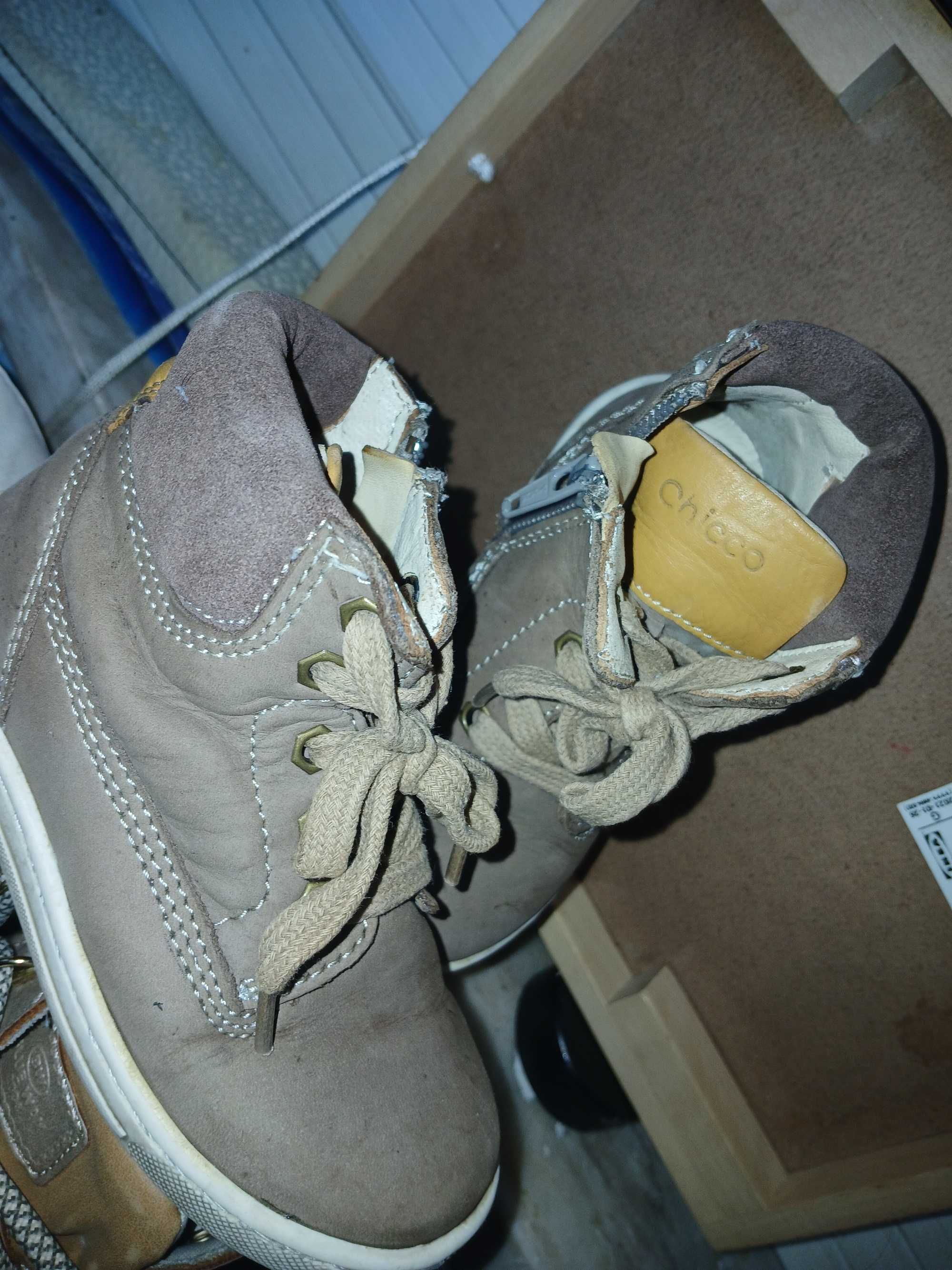 Roupas bebé lote 50 peças e sapatos oferta ler