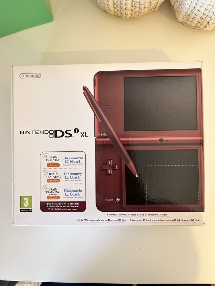 2 Nintendo DSi XL completas com caixa