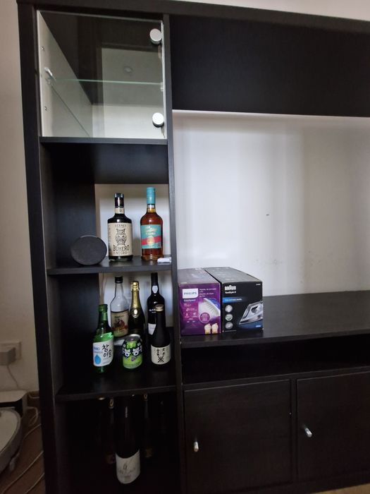 Mesa extensível + 4 cadeiras e outros artigos - BOM ESTADO E BARATOS!