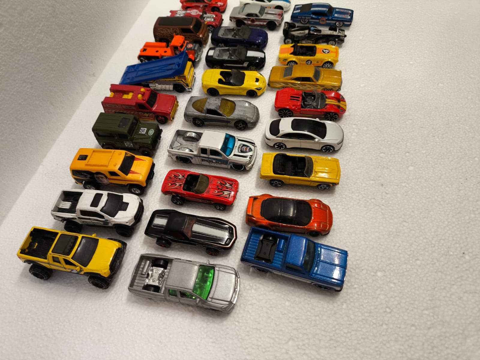 Hot wheels samochody