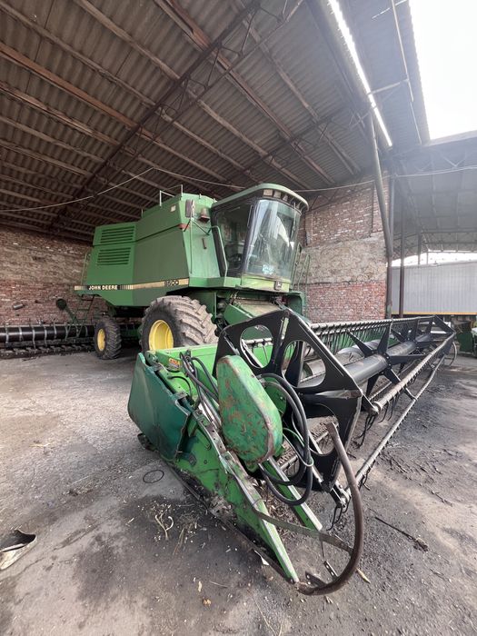 Комбайн John Deere 9500