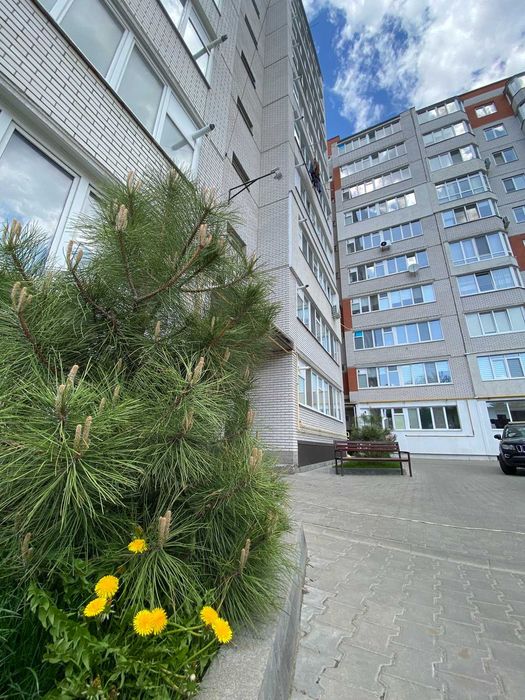 Продаж 2к квартири Південно-Захід SL