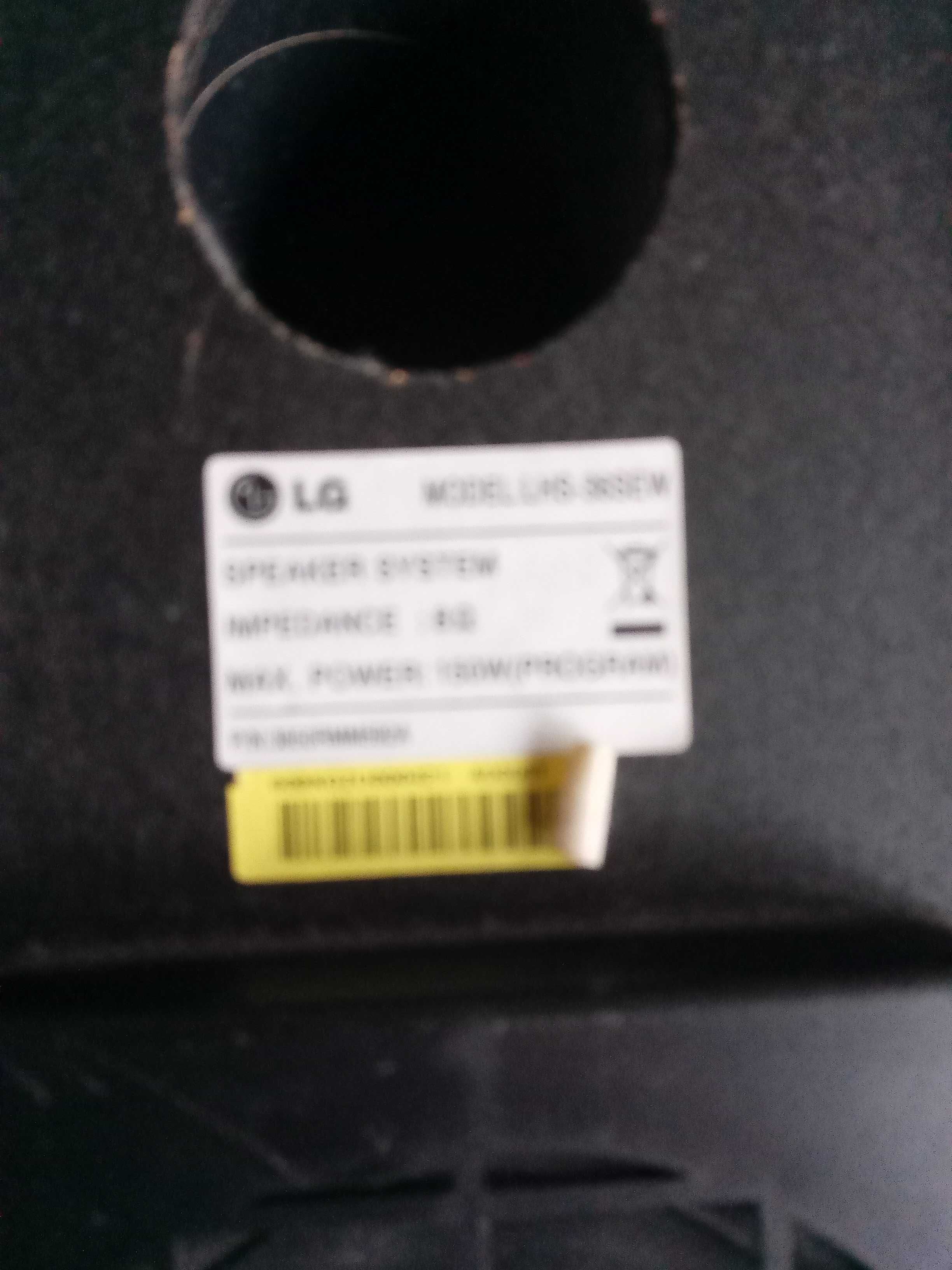 LG subwoofer glosnik