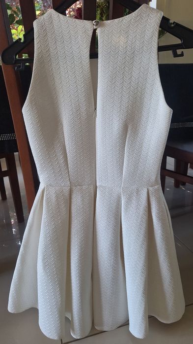 Sukienka kremowa rozmiar 34