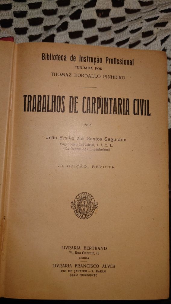 Manual de Carpintaria civil bertrand