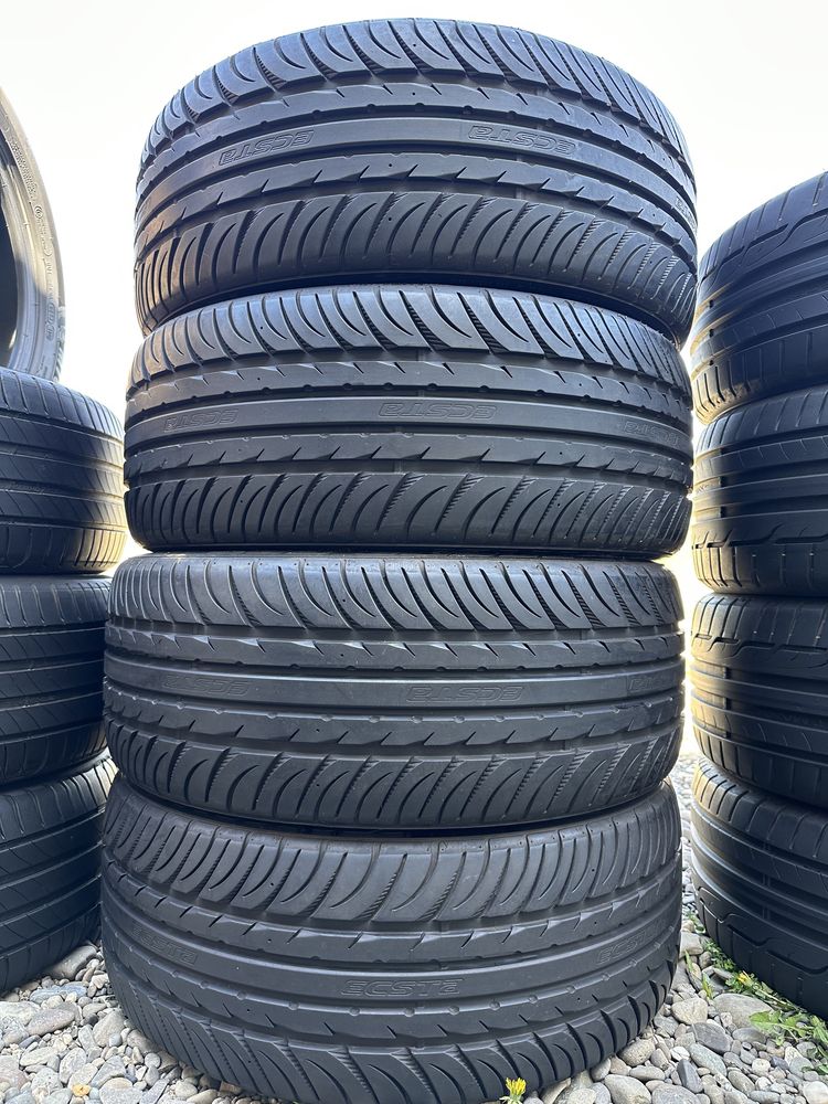 245/45/19 Kumho Ecsta SPT