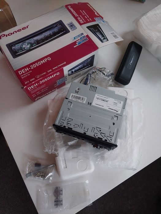 Магнітола абсолютно нова Pioneer