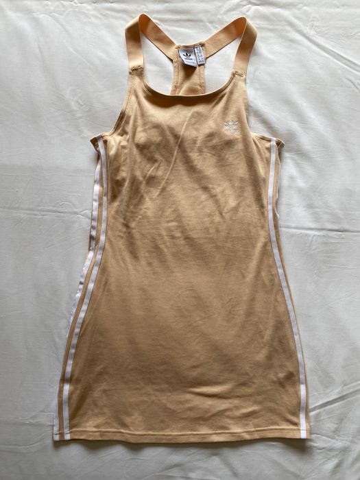 Vestido (Adidas)