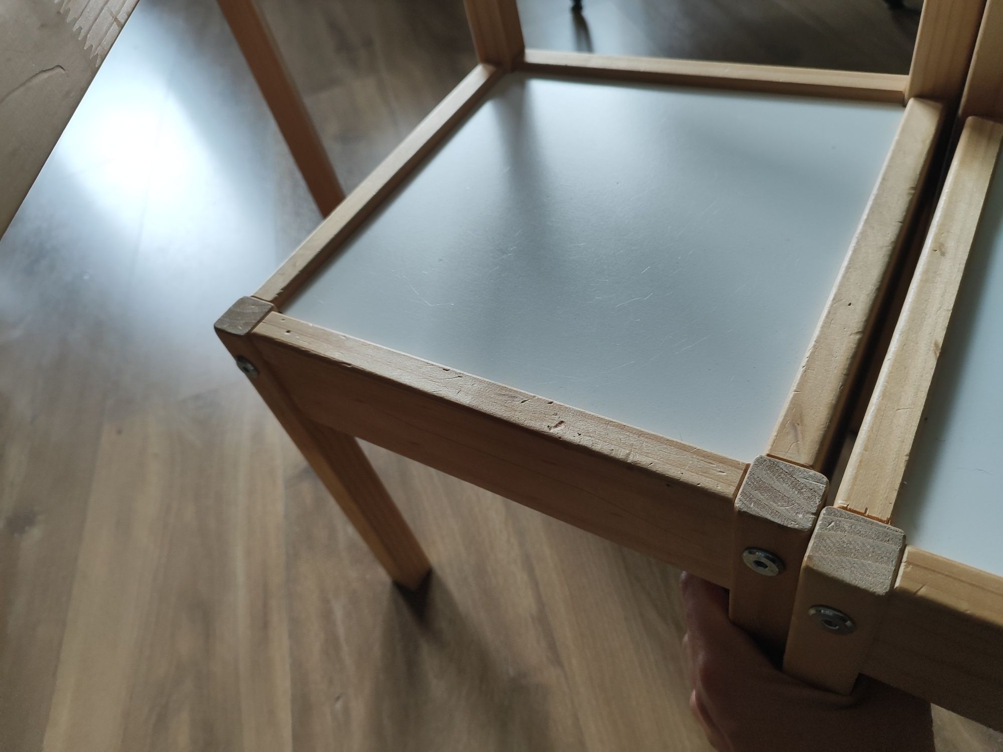Stolik i krzesła dziecięce Ikea