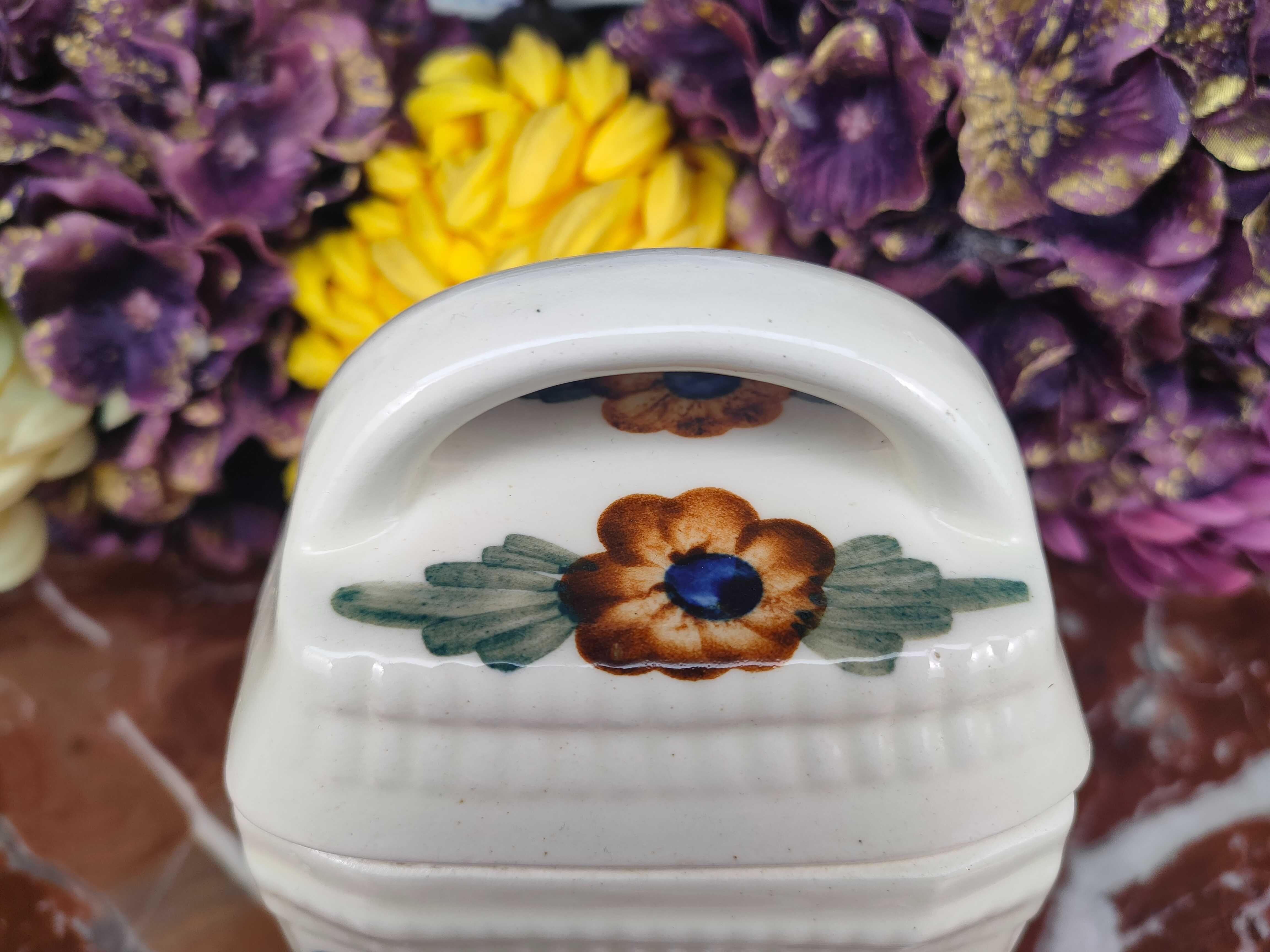Śliczny ceramiczny pojemnik na sól - Kolorowy 'Włocławek' - 700 ml