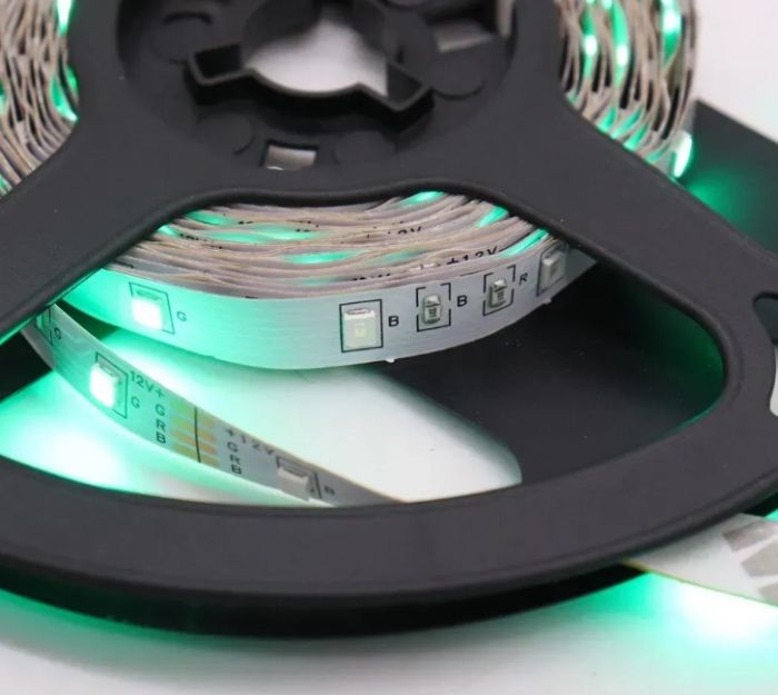 Светодиодная RGB лента 5м, 5050 с пультом и блоком питания