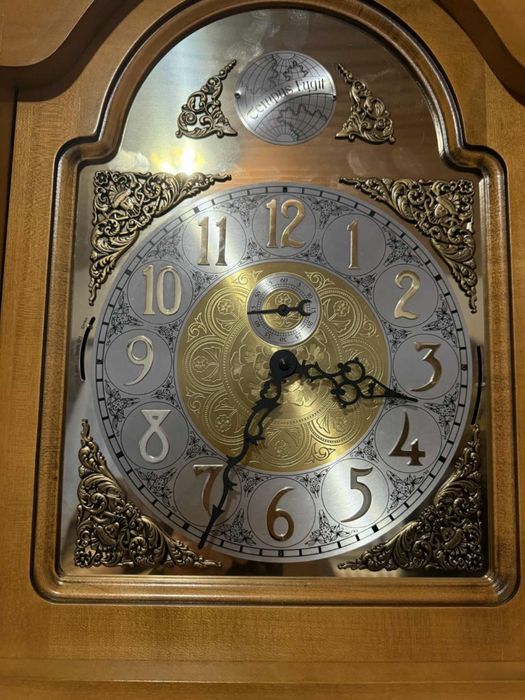 Zegar stojący tempus w skrzyni dębowy