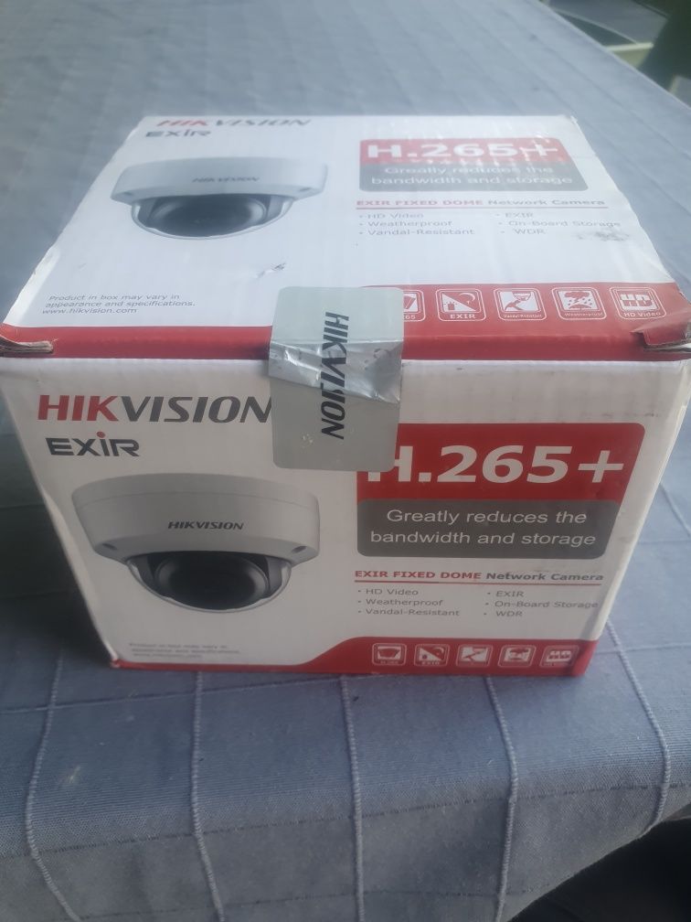 Kamera hikvision ds-2cd2123g0-i