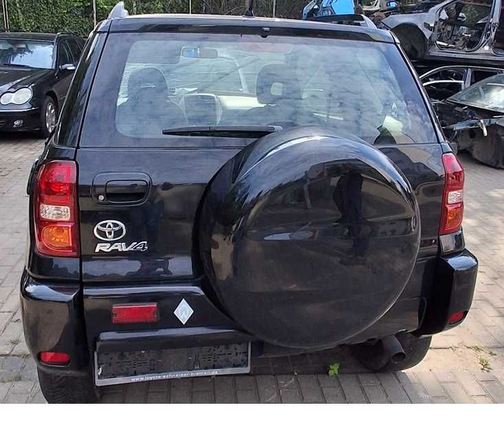 Toyota Rav4,  rok 2004 - na części