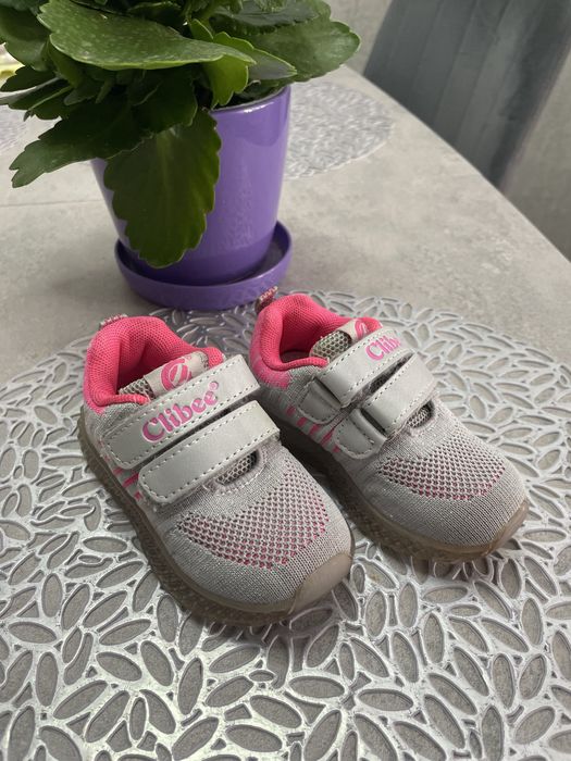 Дитячі кросівки Clibee 22 розмір