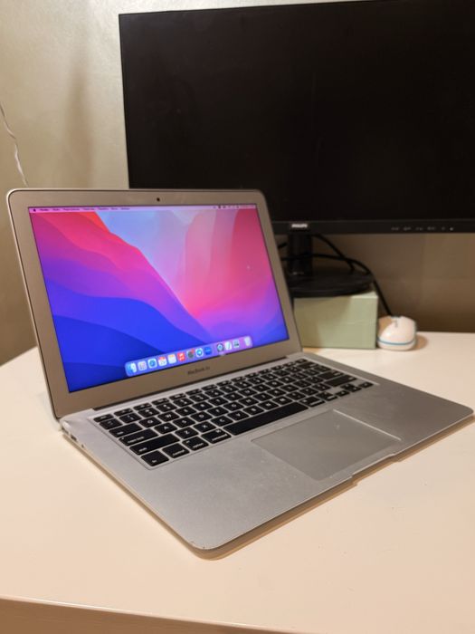 Macbook Air 13 дюймів  2017