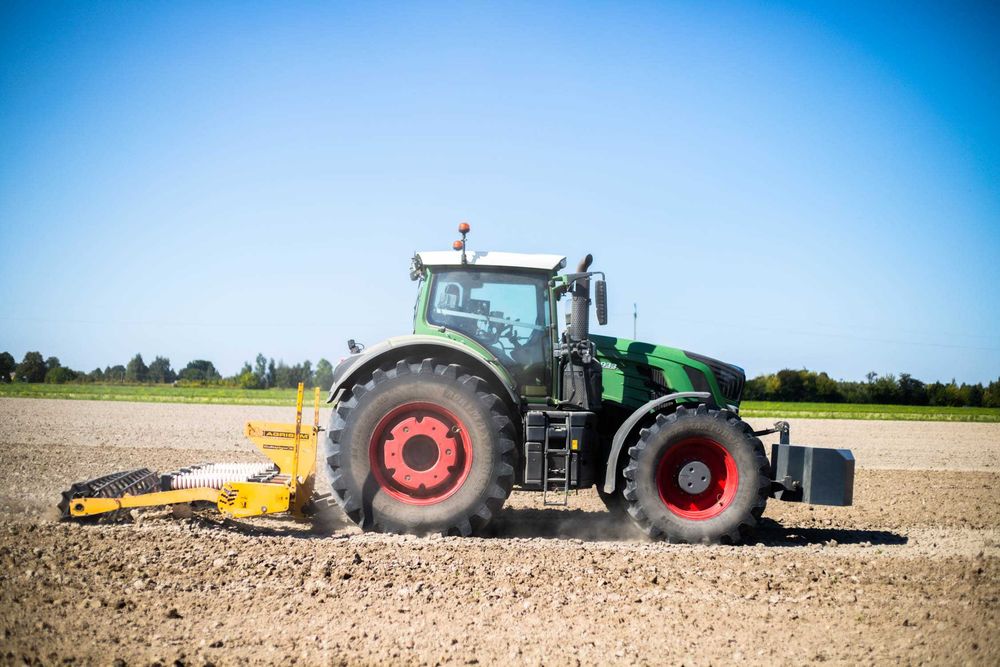 Wynajem ciągnika rolniczego Fendt/John Deere/Massey Ferguson