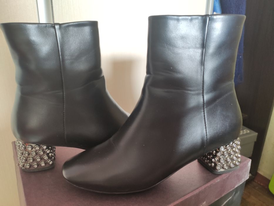 Осінні жіночі ботинки/ботфорди розмір 36