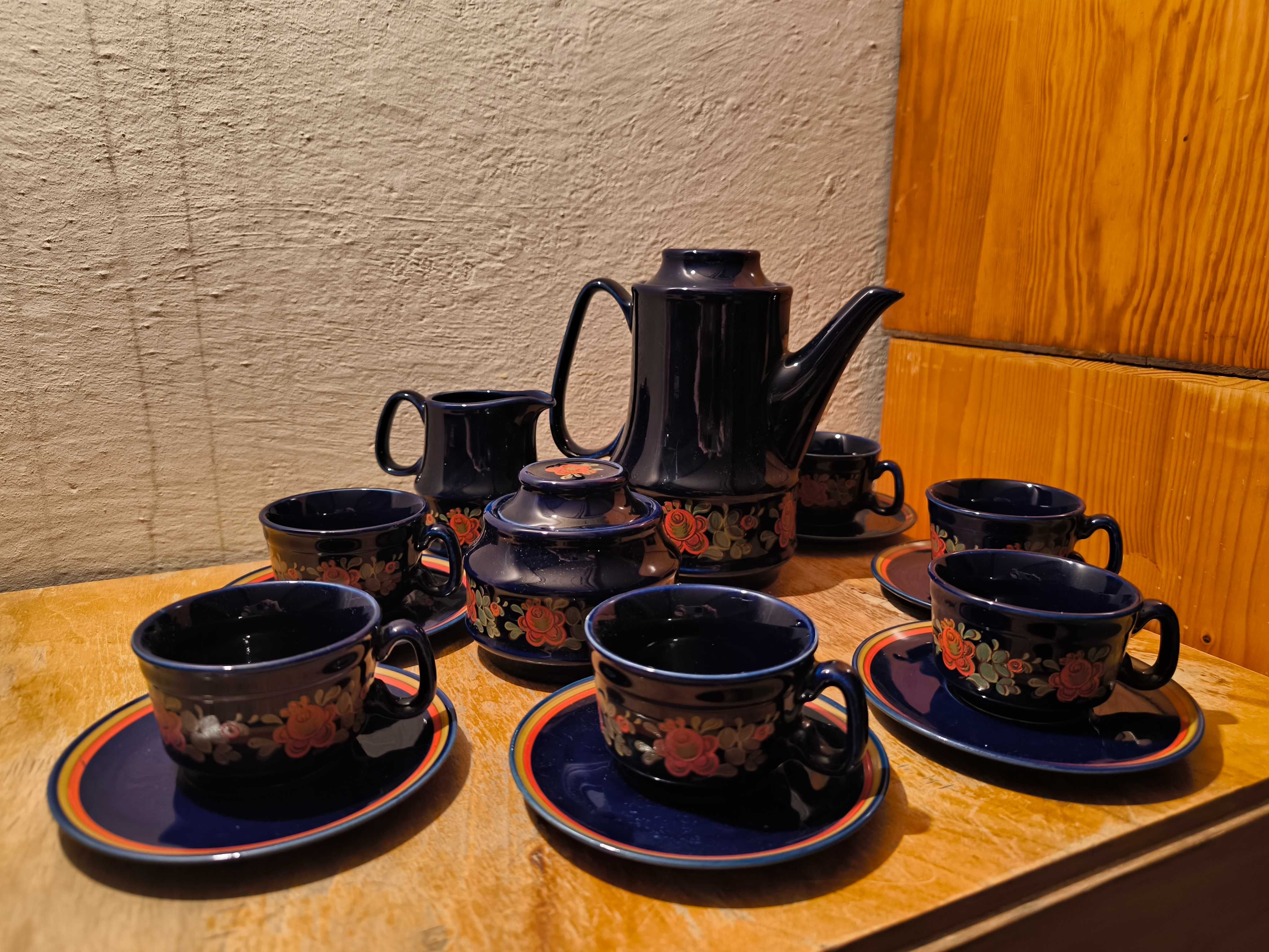 Kobaltowy serwis 6-os zestaw kawowy Iwona Porcelit Pruszków PRL