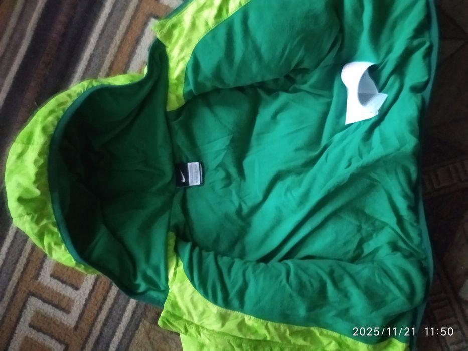 Пуховик дитячий.