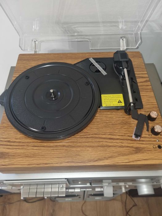 Gramofon vitage model E300