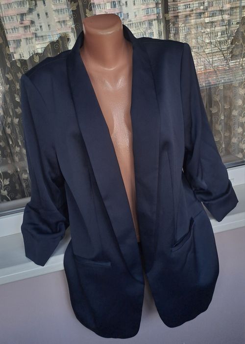Синий классический пиджак жакет