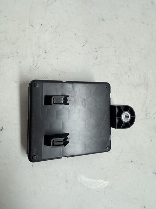 Блок ретрофит 1537264-20-Е Tesla Gen4