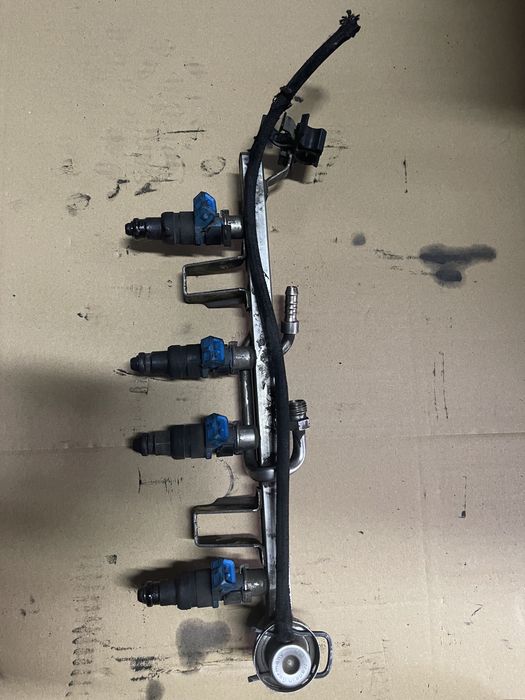 Barra injeçao audi a4 1.6