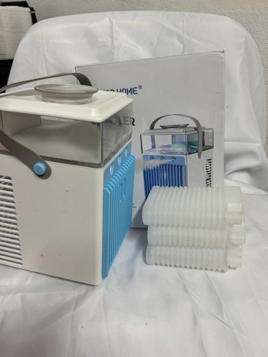 Mini klimatyzator przenośny TIPTOP HOME 4 w 1 , 3-biegowy