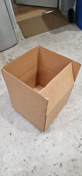 Caixas de cartão canelado