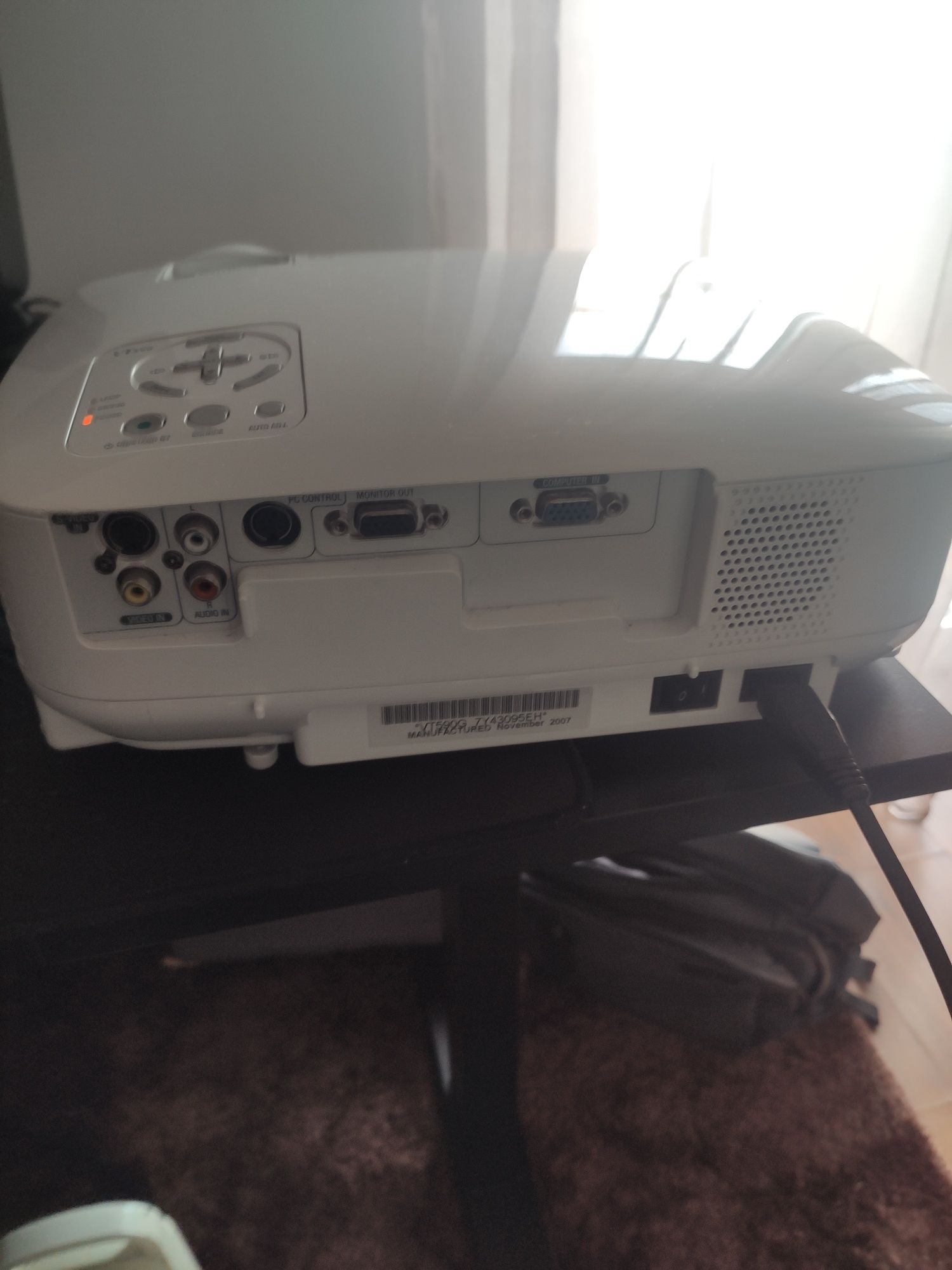 Projector NEC VT590