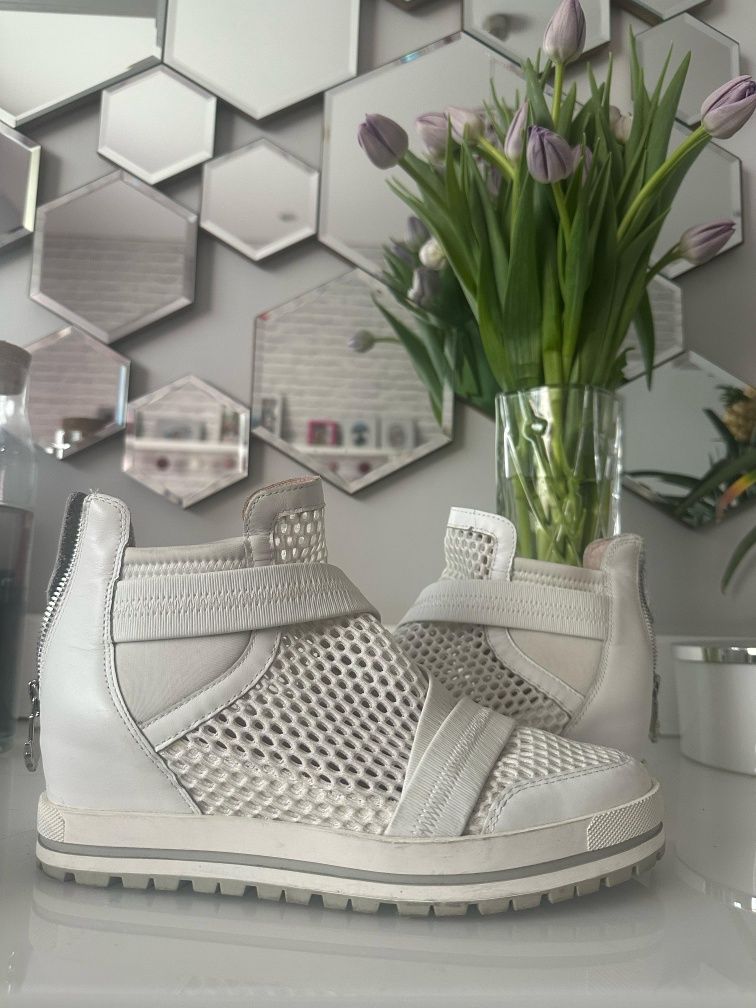MARC CAIN 38 sneakersy skóra wbudowany koturn