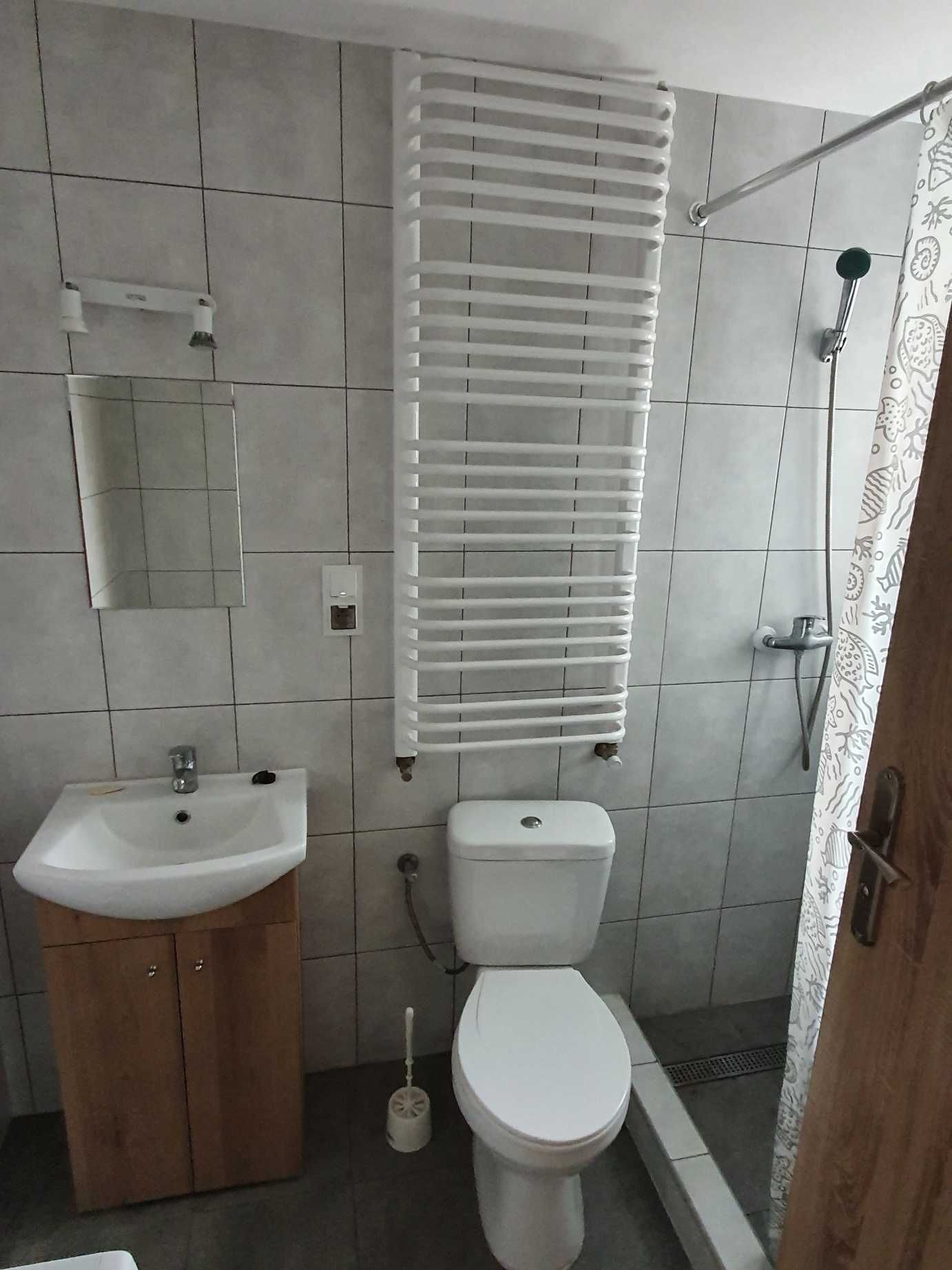Smolec, Pokoje pracownicze do 10 osób, osobny budynek, parking, Wi-Fi
