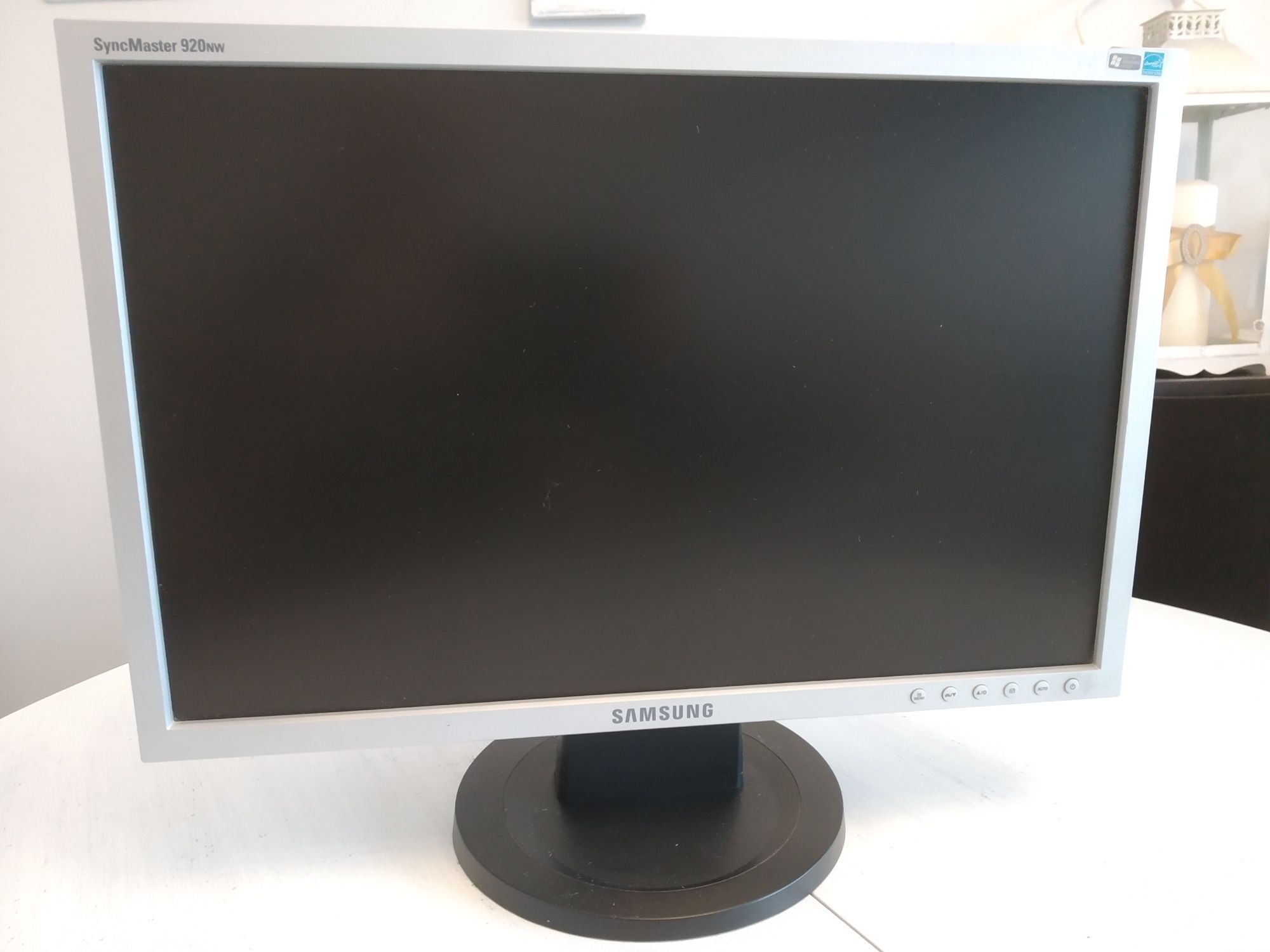 Monitor Samsung 19 cali.