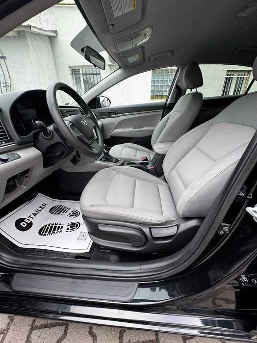 Hyundai Elantra 2.0 AT 2016 газ/бензин, автомат — без вкладень