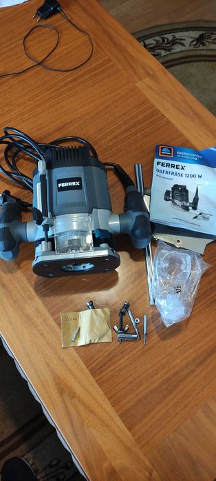 Frezarka ręczna do drewna Ferrex  1200W