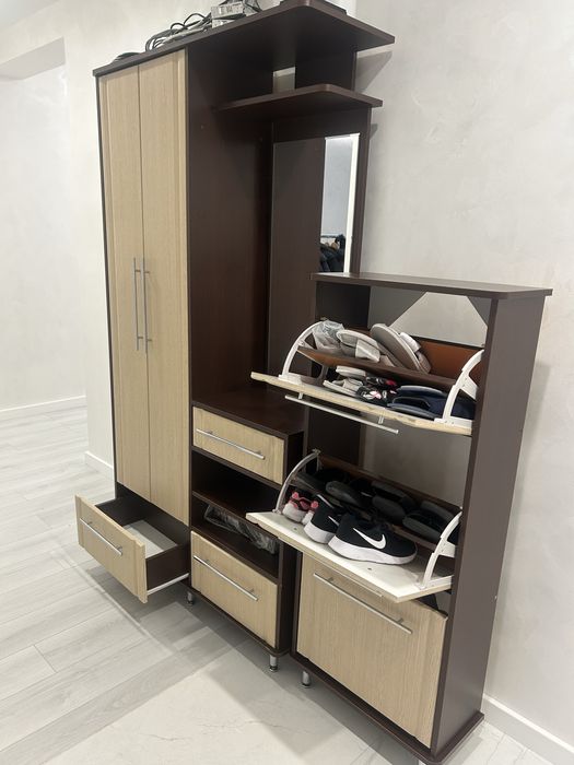 Передпокій в гарному стані