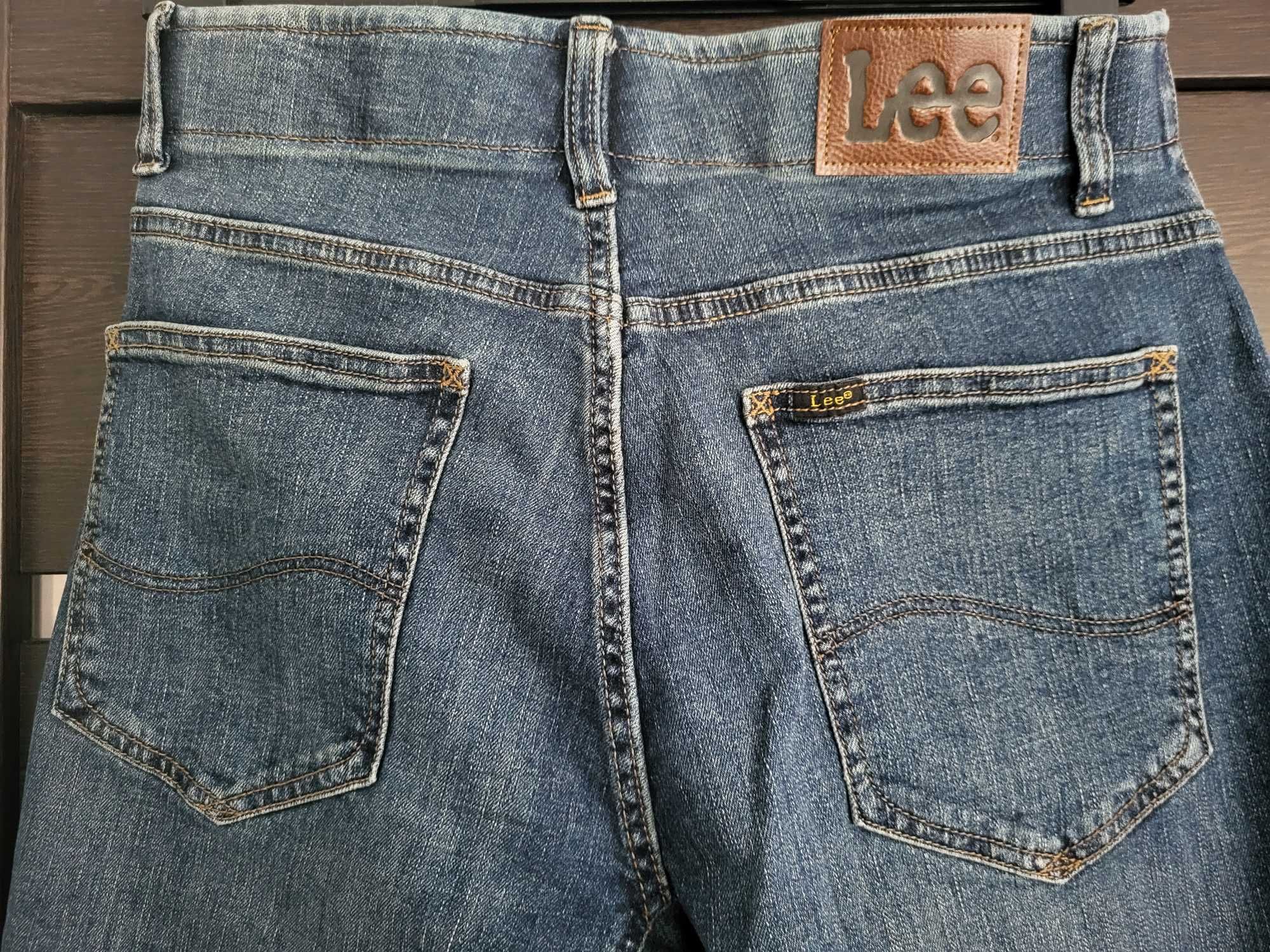 Nowe jeansy Lee Extreme Motion rozmiar W32/L34