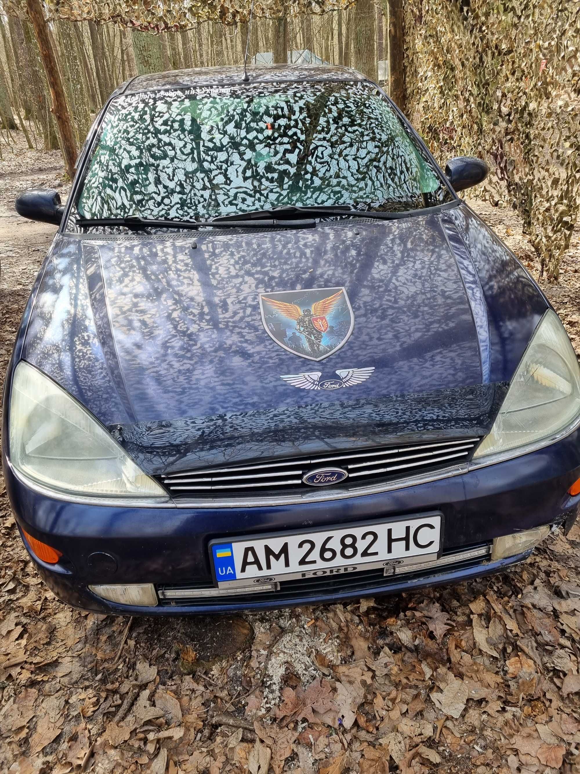 Продам Ford Focus 2000 рік хетчбек