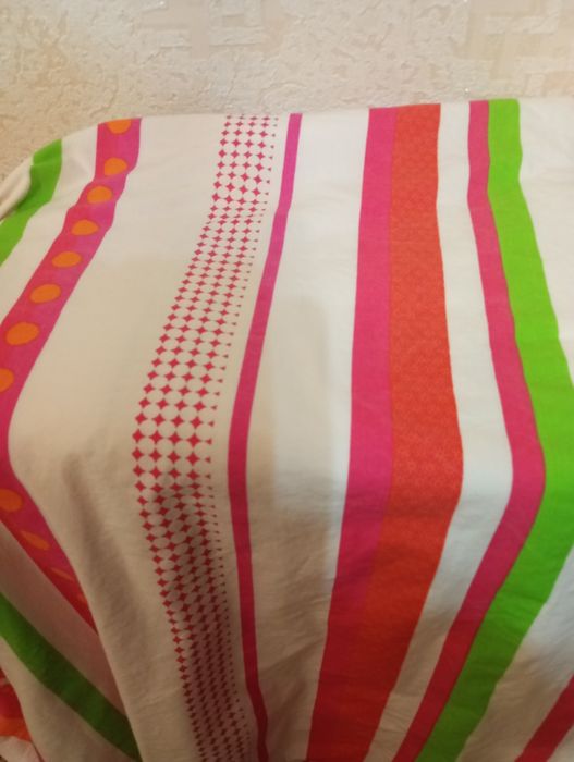 Постільна білизна .Скатертини. рушники