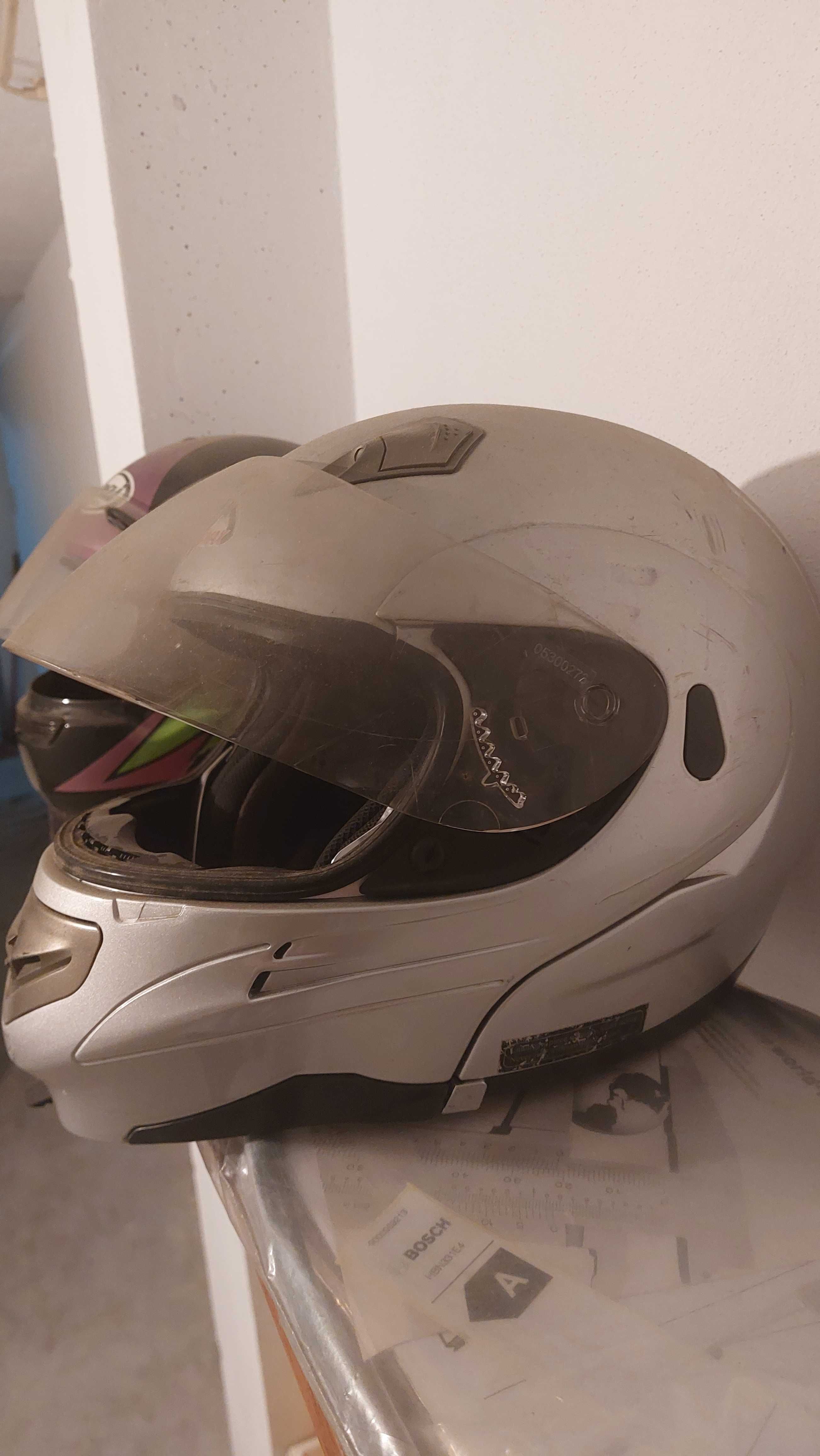 Capacete mota com viseira Tamanho L
