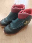 Buty do narciarstwa biegowego