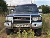 Mitsubishi Pajero Wagon 2