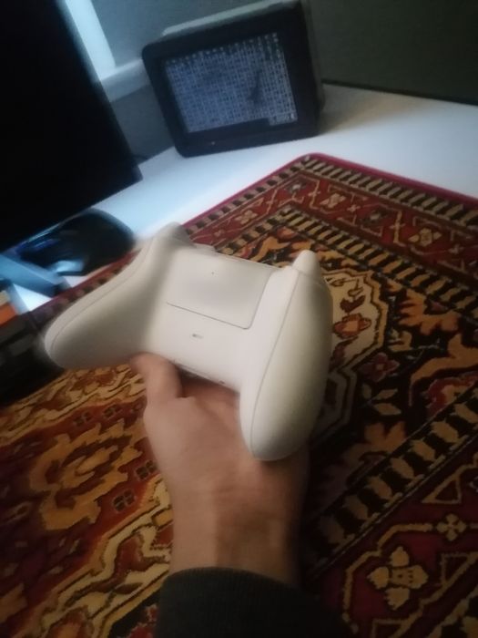 Pad do konsoli Xbox series s