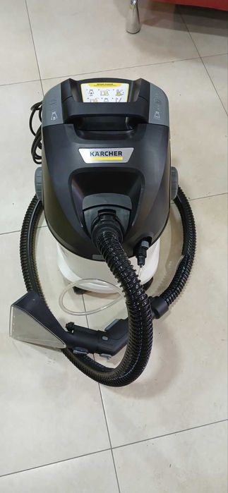 Миючий пилосос SE 5