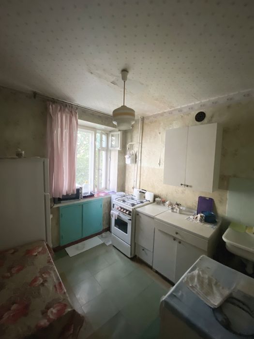 Продам 2к. на Робочій, цегляний будинок.  NS