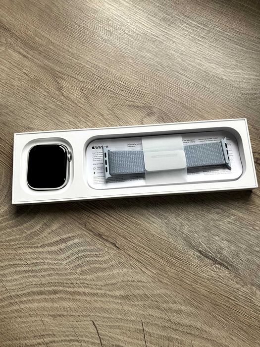Apple Watch Series 10 GPS, 46mm Silver Aluminum НОВІ!!!