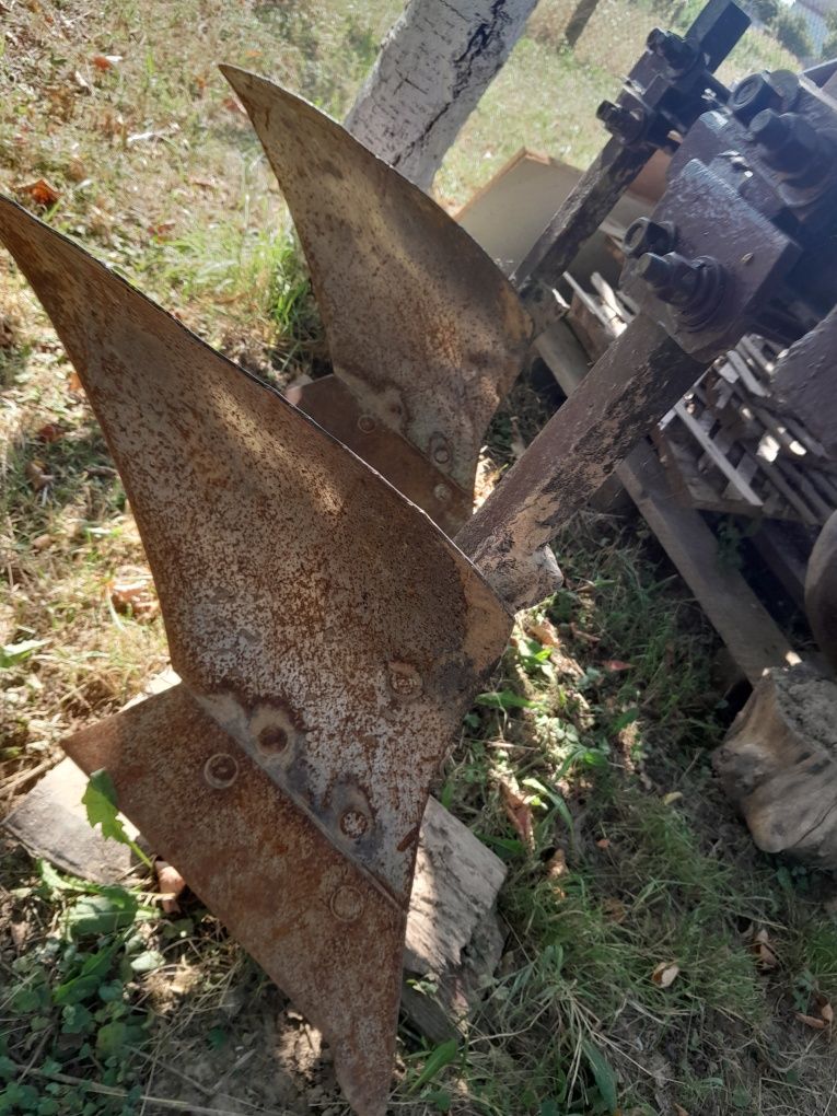 Продам  плуг "LEMKE" 2 корпусний