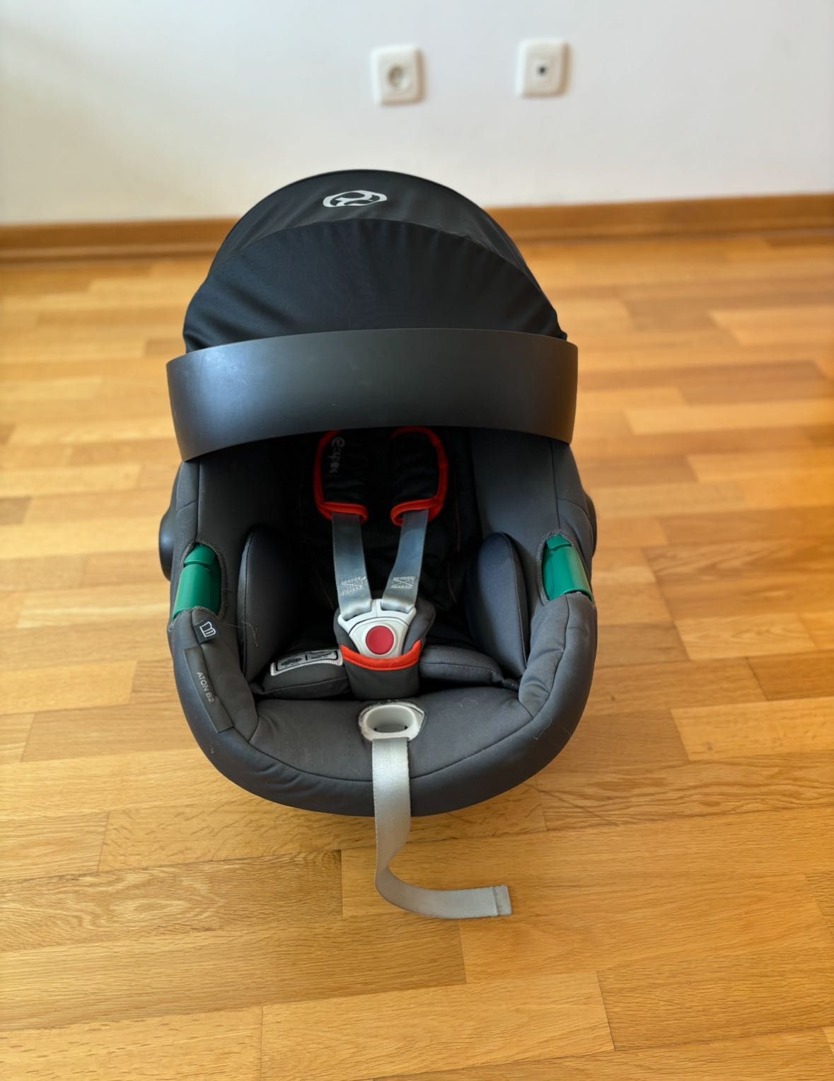 Cadeira auto Cybex Aton B2 I-Size + base One isofix